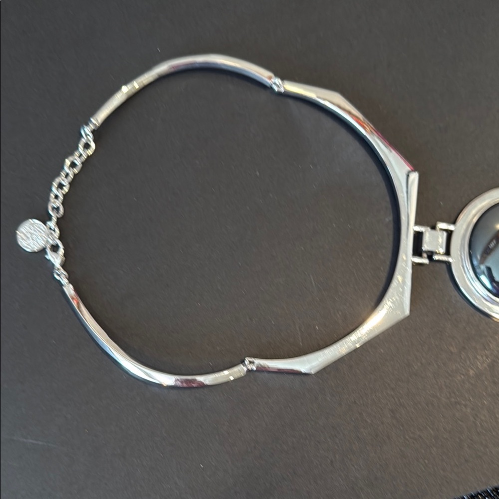 Beautiful Silver and Black Hematite Necklace. - Picture 3 of 7